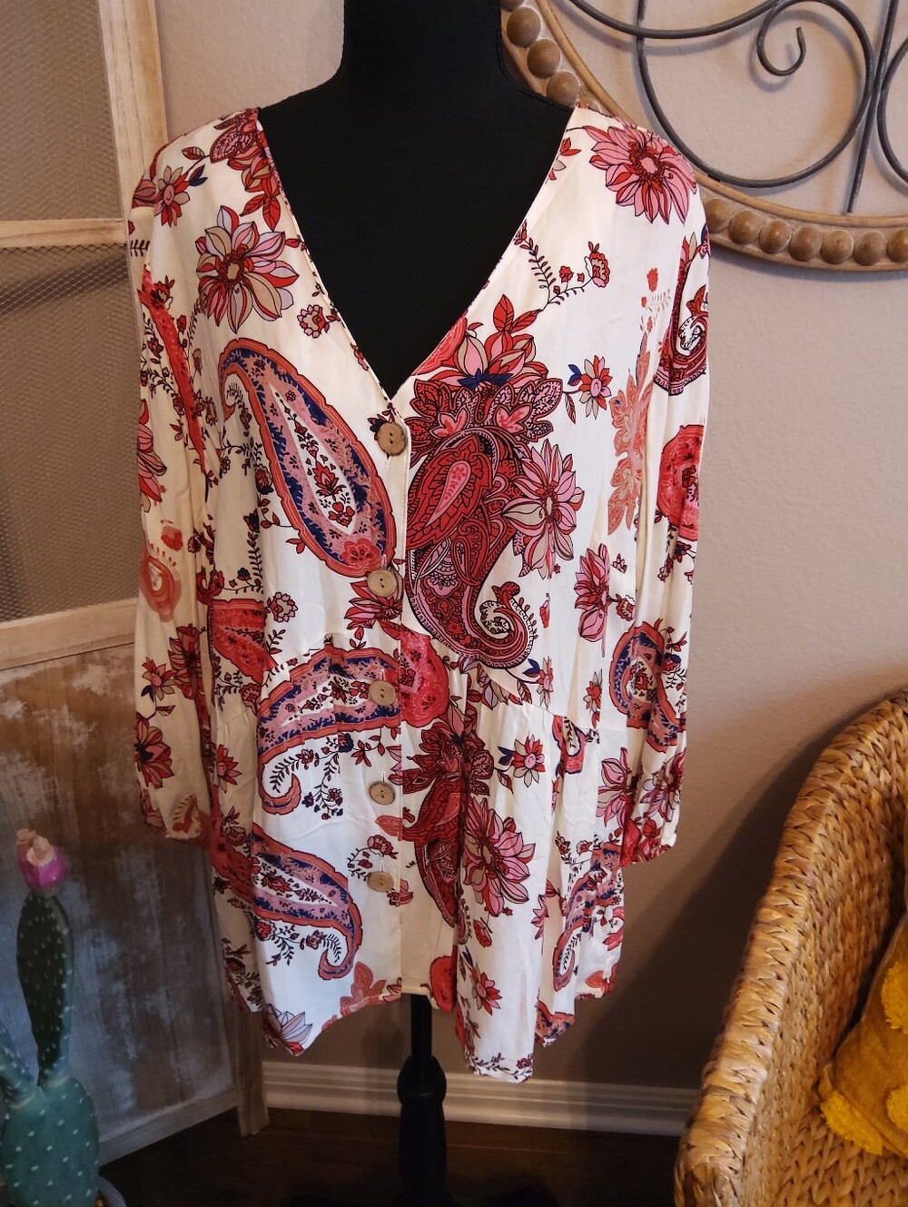 Unique Spectrum Cream Boho Tunic with Red & Pink Paisley Print